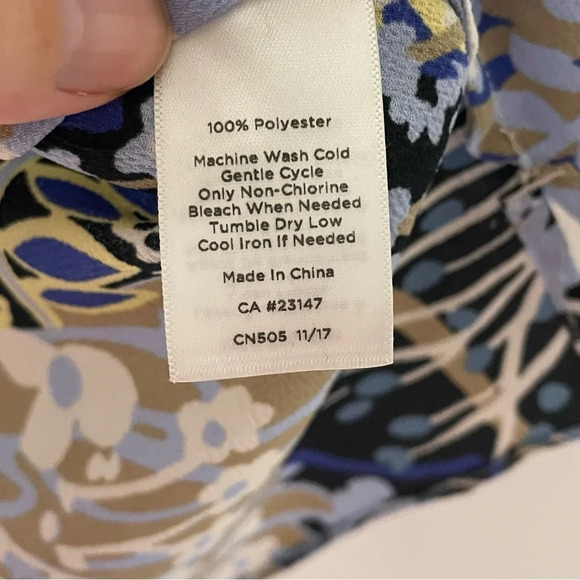 Talbots Floral Ruffle Neckline Tank Blouse Size Petite - Picture 4 of 9